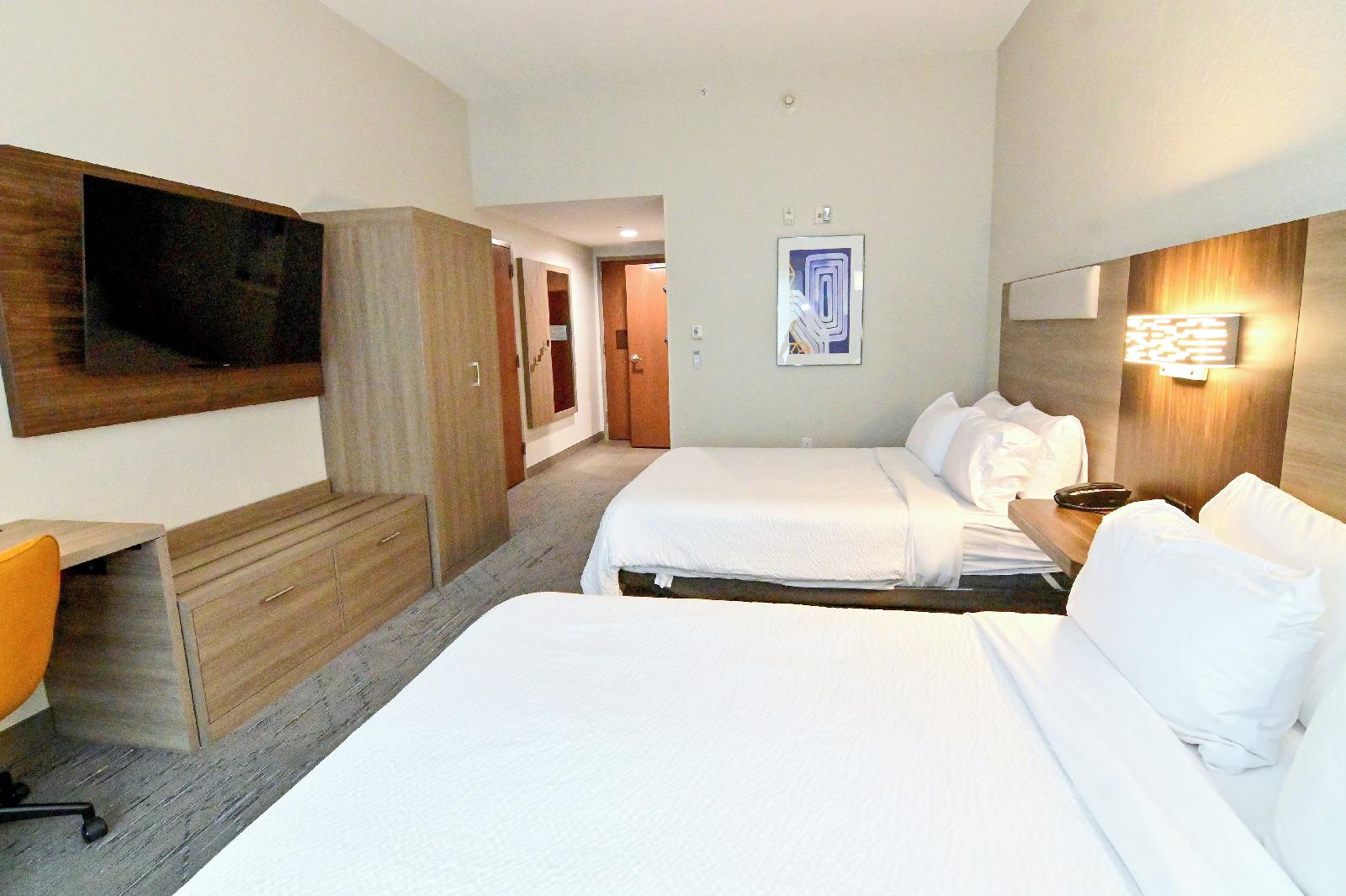 Holiday Inn Express & Suites Palm Coast I 95 - photo 32