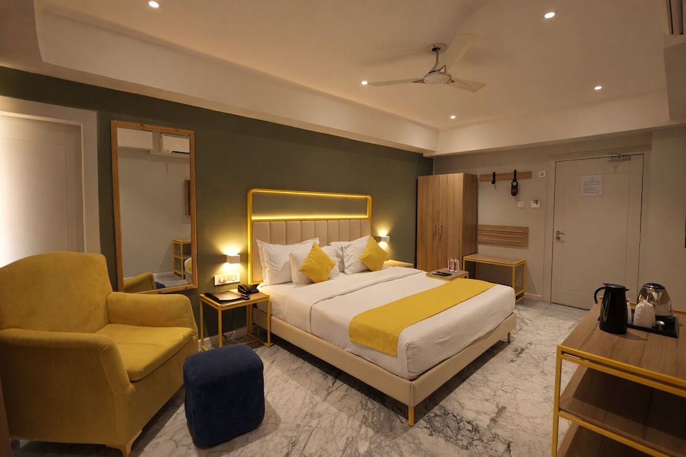 Phoenix Unmatched Comfort — Udaipur — photo 4