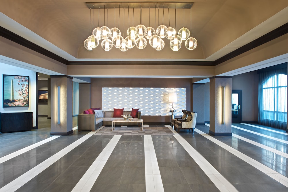 Embassy Suites by Hilton Dallas Near the Galleria - photo 11