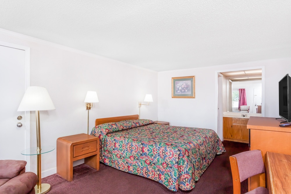 Corbin Inn - photo 4