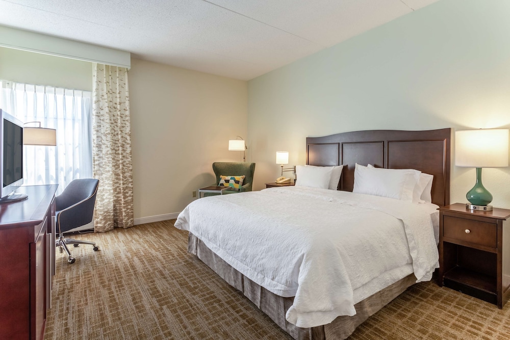 Hampton Inn Boston Peabody - photo 7