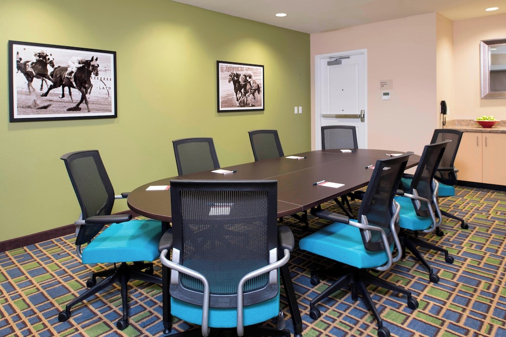 TownePlace Suites by Marriott Lexington South Hamburg Place - photo 32