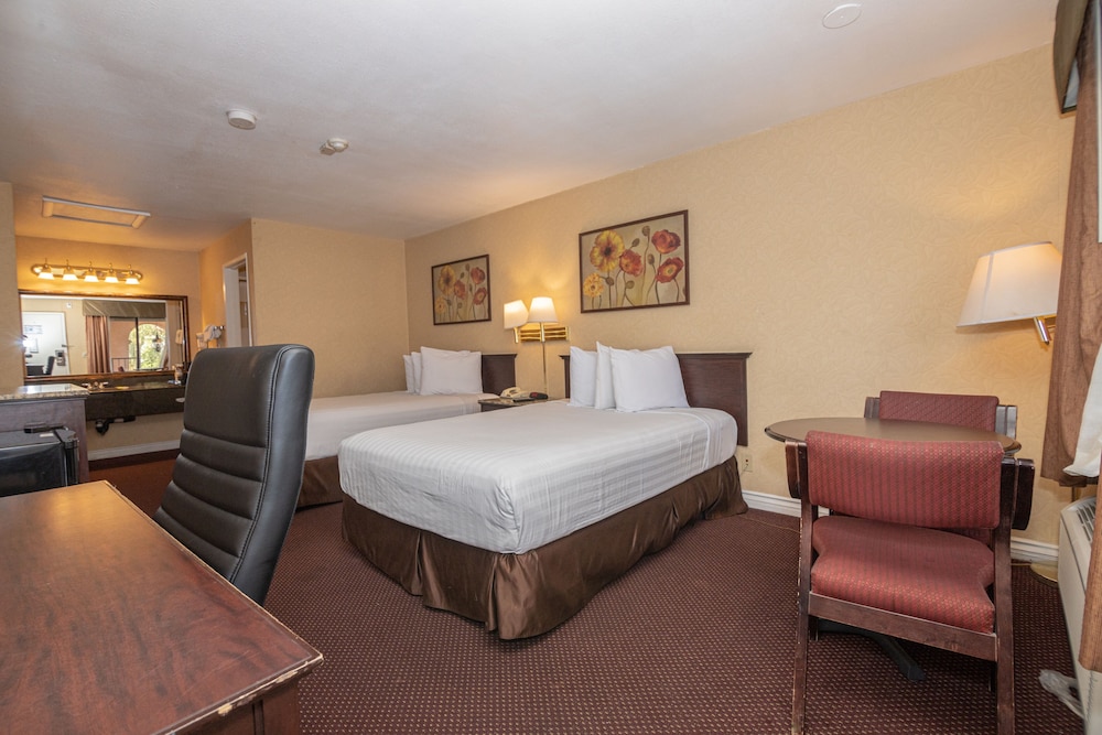 Hospitality Inn San Bernardino Redlands - photo 18
