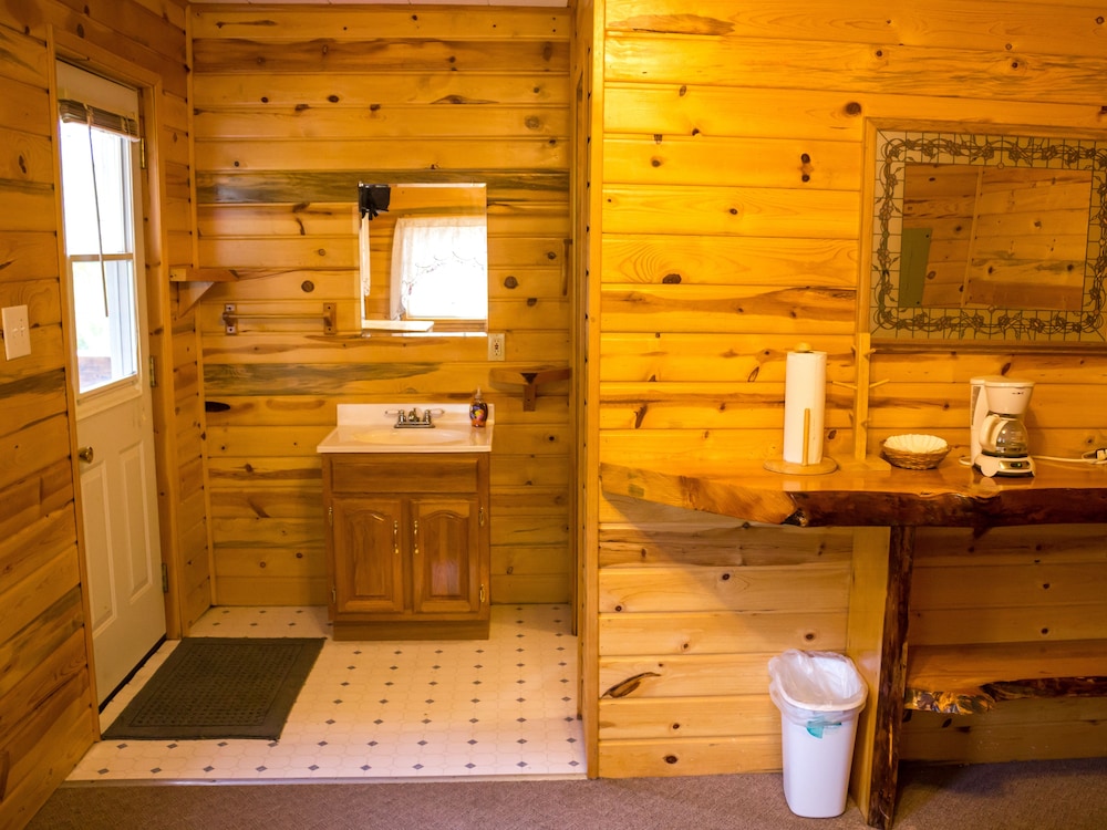 Midnight Sun Log Cabins - photo 62