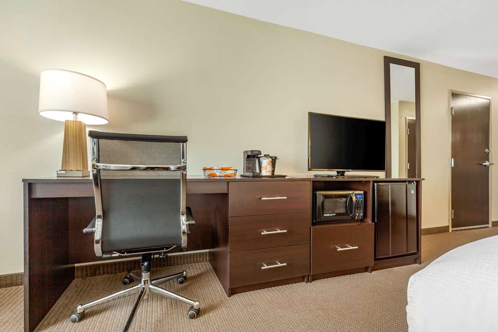 Sleep Inn & Suites Lincoln University Area - photo 36