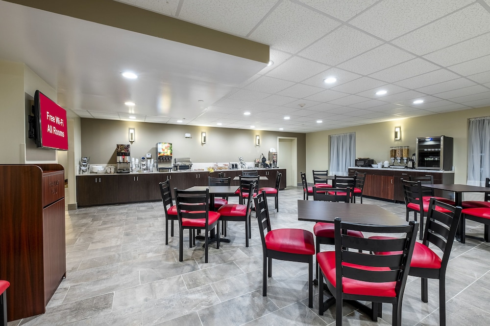 Red Roof Inn PLUS Tuscaloosa University - photo 19