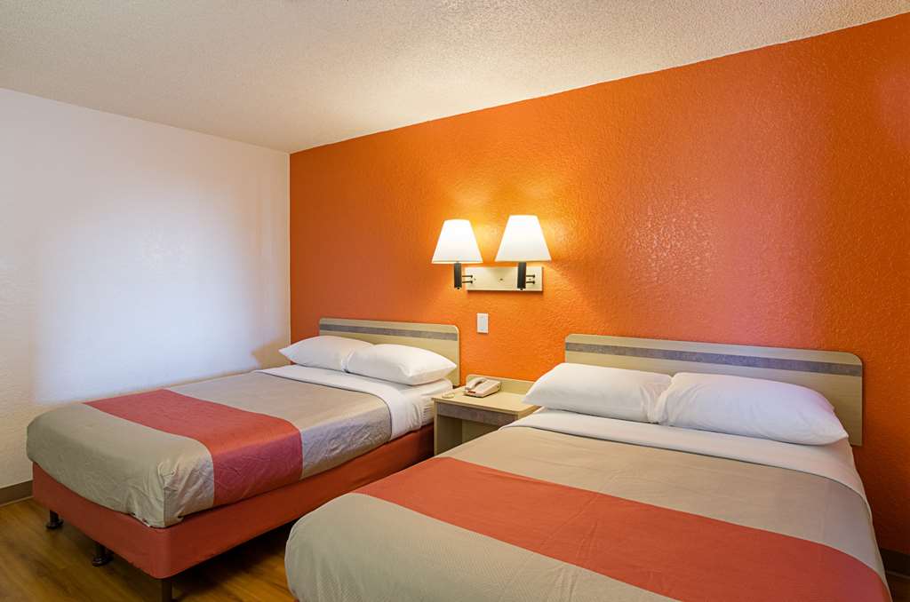 Motel 6 Denver CO Downtown - photo 13