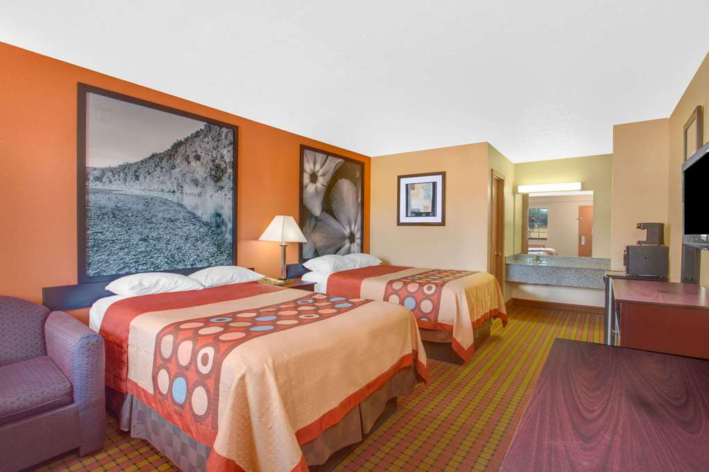 Super 8 by Wyndham Monticello AR - photo 3