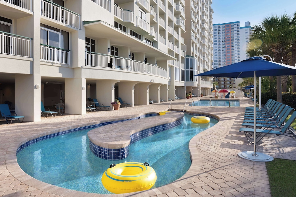 Hampton Inn & Suites Myrtle Beach Oceanfront - photo 59