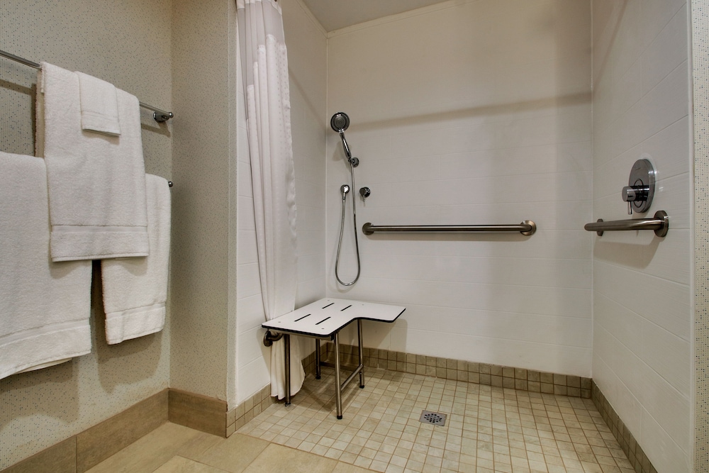 Holiday Inn Express Lexington East Winchester by IHG - photo 4