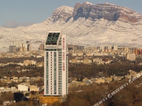 Chamran Grand Hotel — hotel in Shiraz