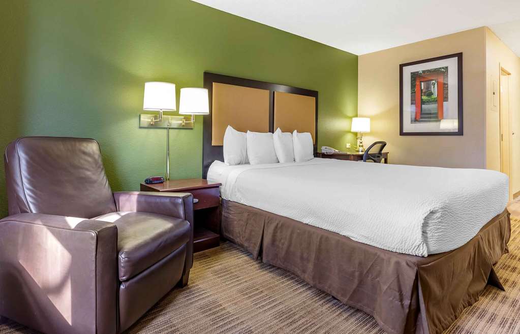 Extended Stay America Suites Austin Northwest Arboretum - photo 16