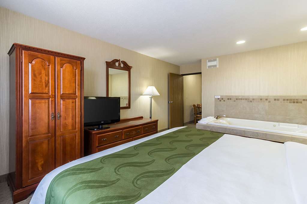 Quality Inn Marshall near University - photo 27