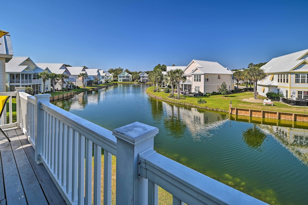 Spacious Family Retreat with Resort Amenities - photo 14