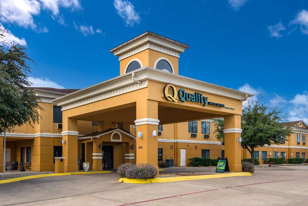 Quality Inn & Suites Granbury - featured photo