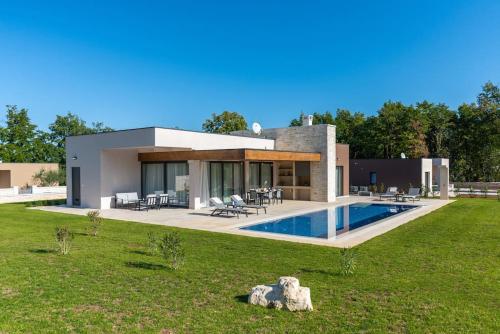 Villa Ariana — 4-Star Luxury Hotel in Sveti Petar U Sumi, Croatia