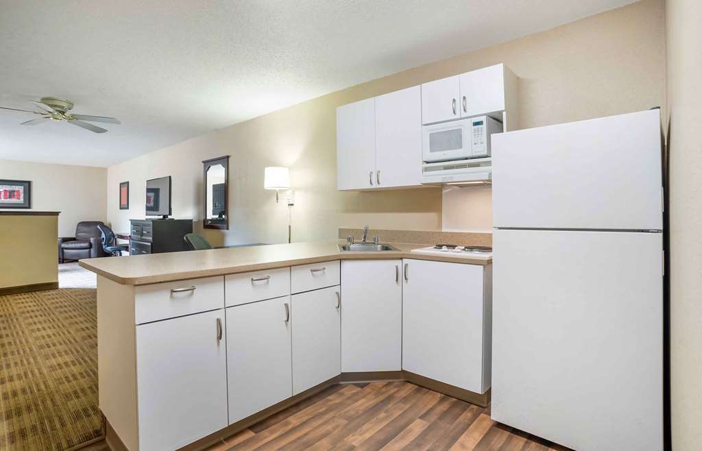 Extended Stay America Select Suites New Orleans Airport - photo 23