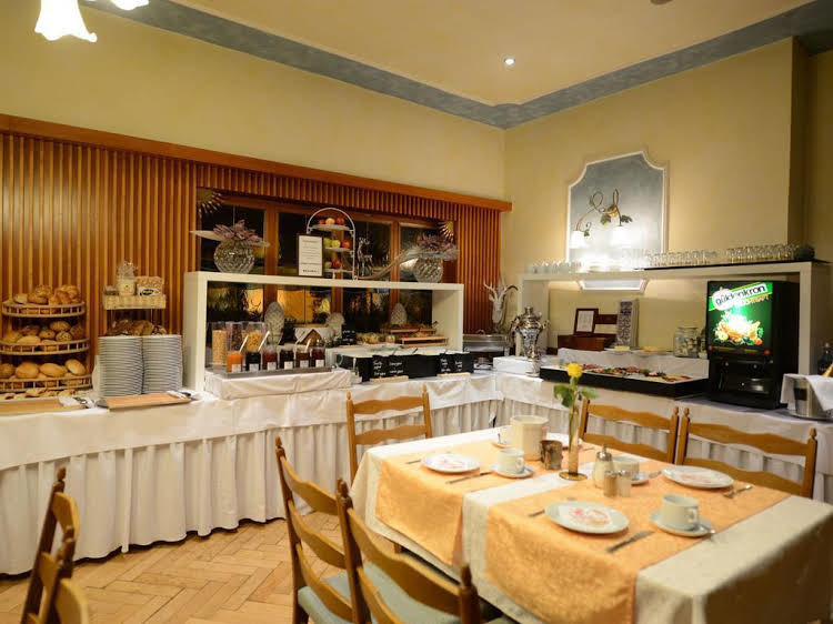 Land gut Hotel zum Löwen Garni in Marktheidenfeld, Germany