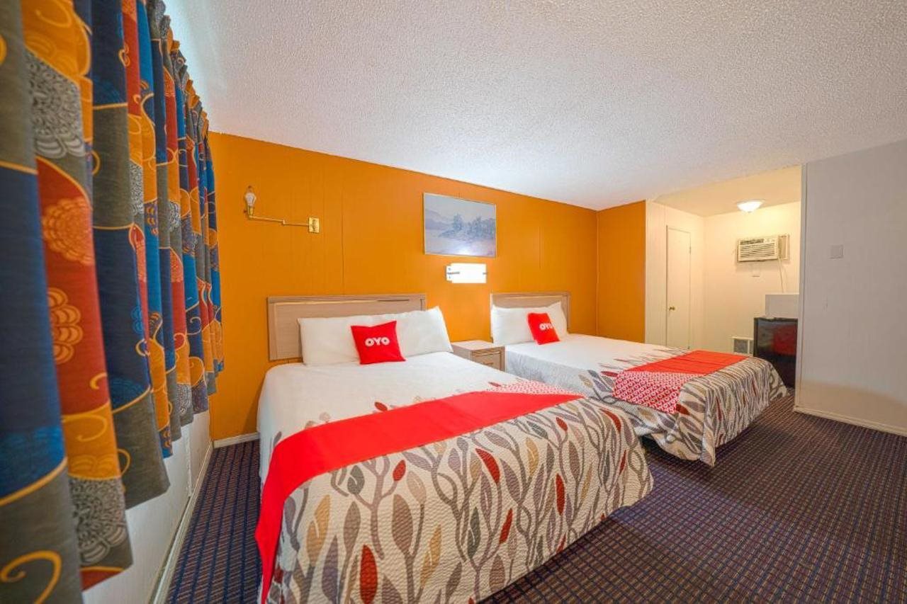Budget Inn Bend by OYO - photo 9