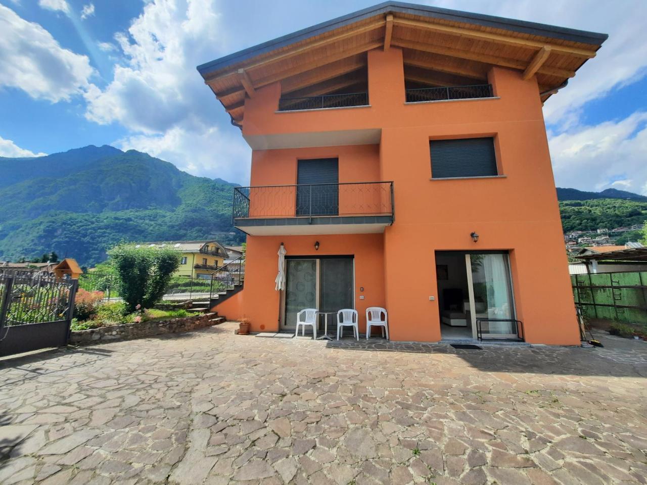 La Rosa di Emma — hotel in Porlezza