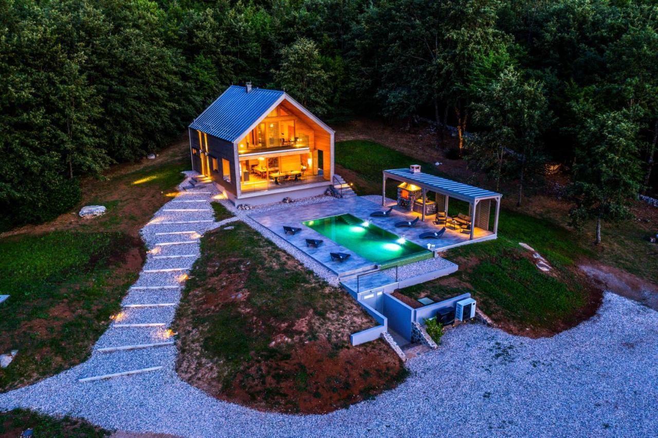Villa Lovelos — 5-Star Luxury Hotel in Lovinac, Croatia