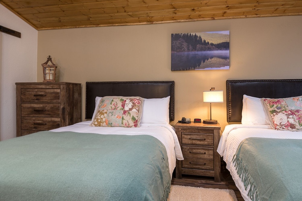 Woodland Inns - photo 10