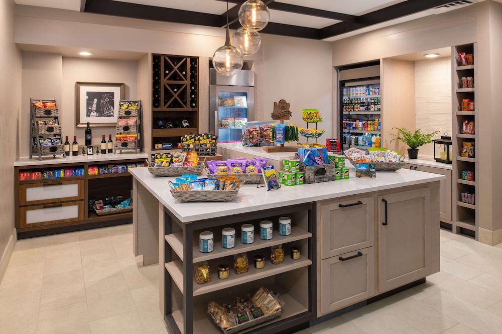 Hilton Garden Inn Portland Lake Oswego - photo 20