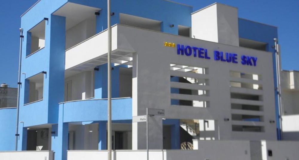 Blue Sky Hotel — hotel in Melendugno