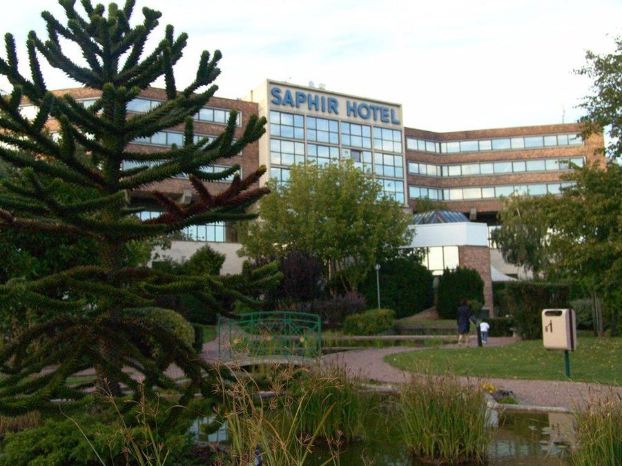Saphir Hôtel - carbon neutral hotel in Paris