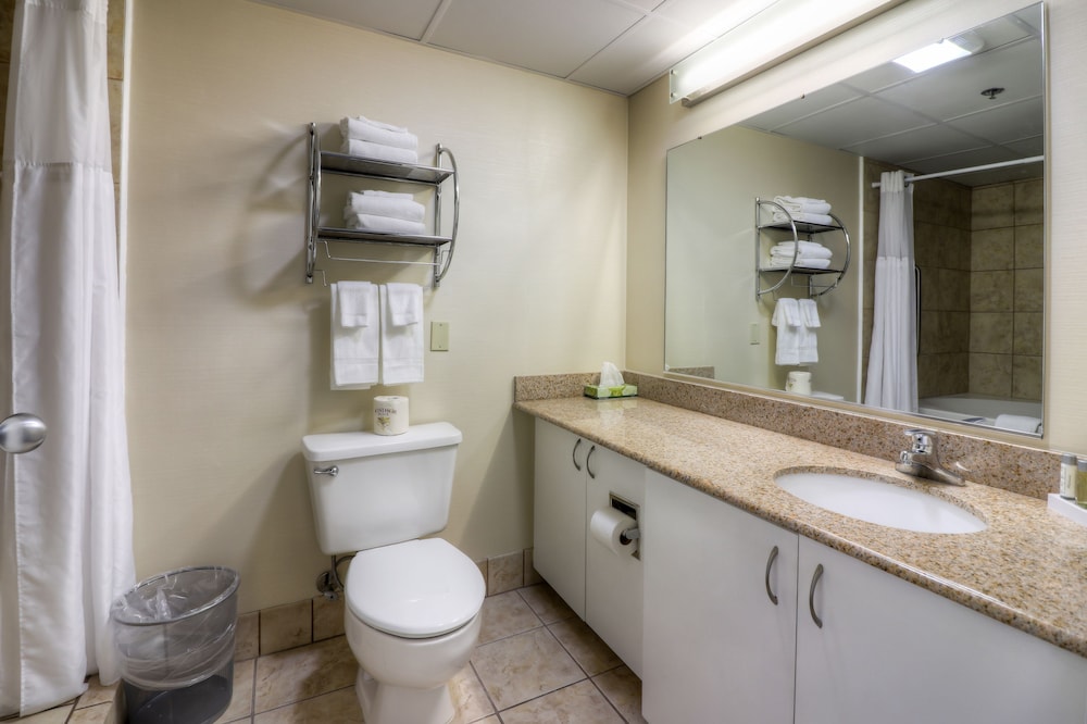 The Breakers Hotel & Suites - photo 39