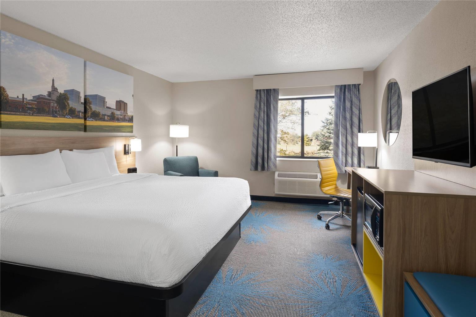 Days Inn By Wyndham Davenport - photo 15