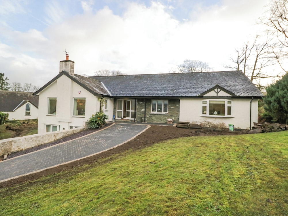 Whimhowe - carbon neutral hotel in Windermere