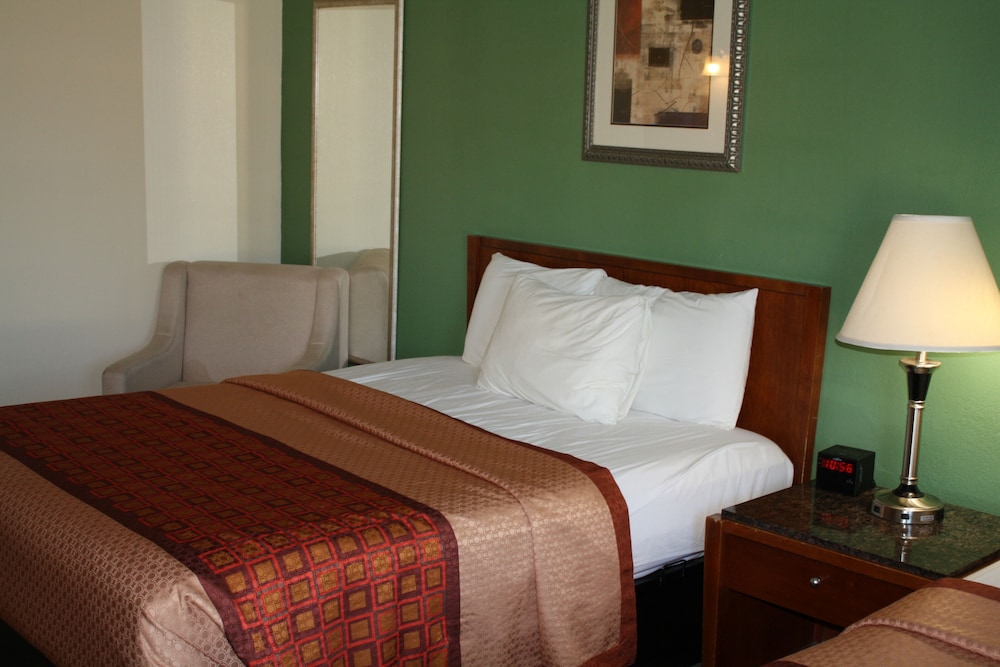 Executive Inn and Suites Wichita Falls - photo 29