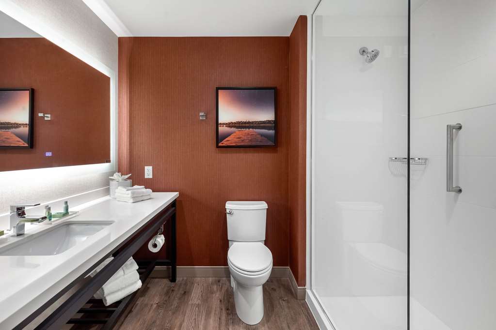 Cambria Hotel Omaha Downtown - photo 17