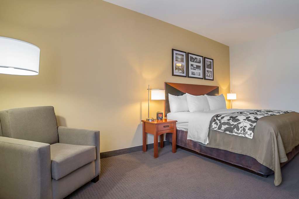 Sleep Inn & Suites Douglas - photo 12