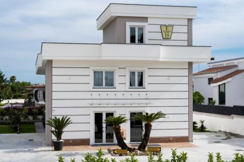 Hotel Elite — hotel in Giugliano In Campania