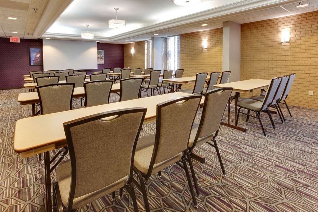 Drury Inn & Suites Louisville East - photo 27