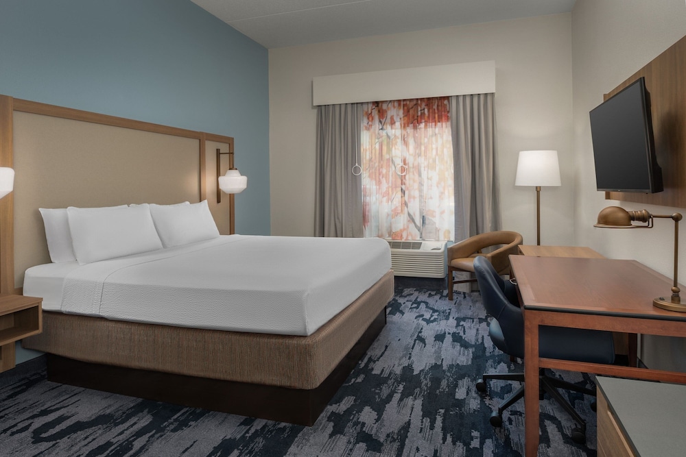 Fairfield Inn & Suites by Marriott Roanoke Hollins I 81 - photo 6