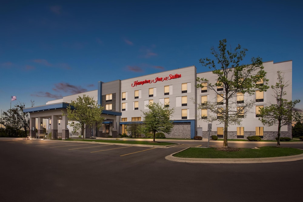 Hampton Inn & Suites Bolingbrook - photo 49