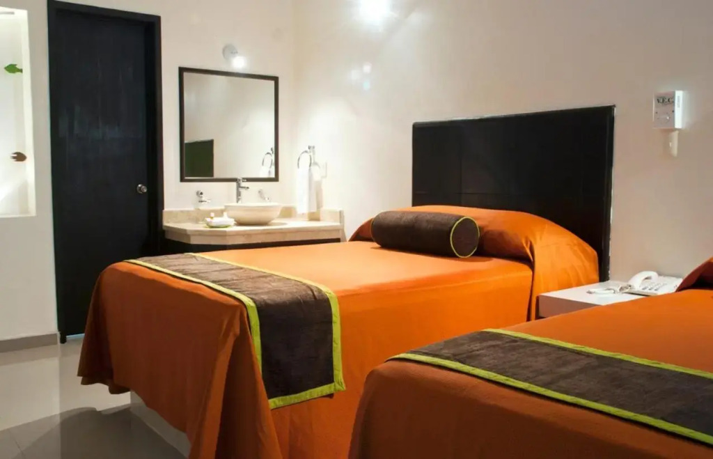 Kay Hotel