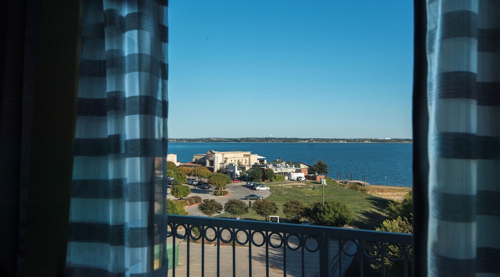 Holiday Inn Express & Suites Garland E Lake Hubbard I30 by IHG - photo 37