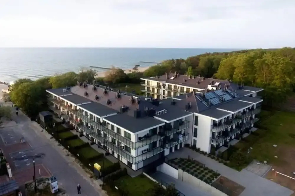 Ground floor apartment with a garden in Niechorze — 4-Star Luxury Hotel in Rewal, Poland