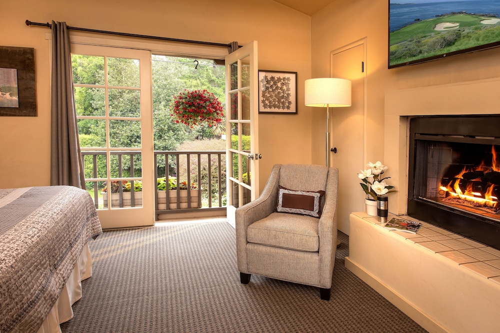Carmel Country Inn - photo 6