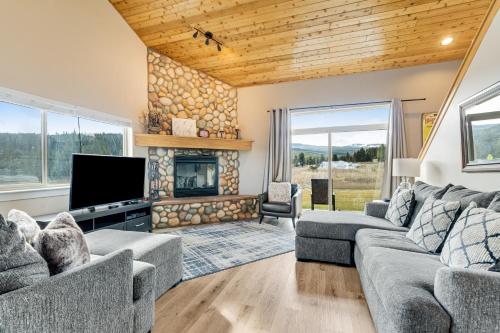 Meadows & Mountains — 4-Star Luxury Hotel in Big Sky, United States