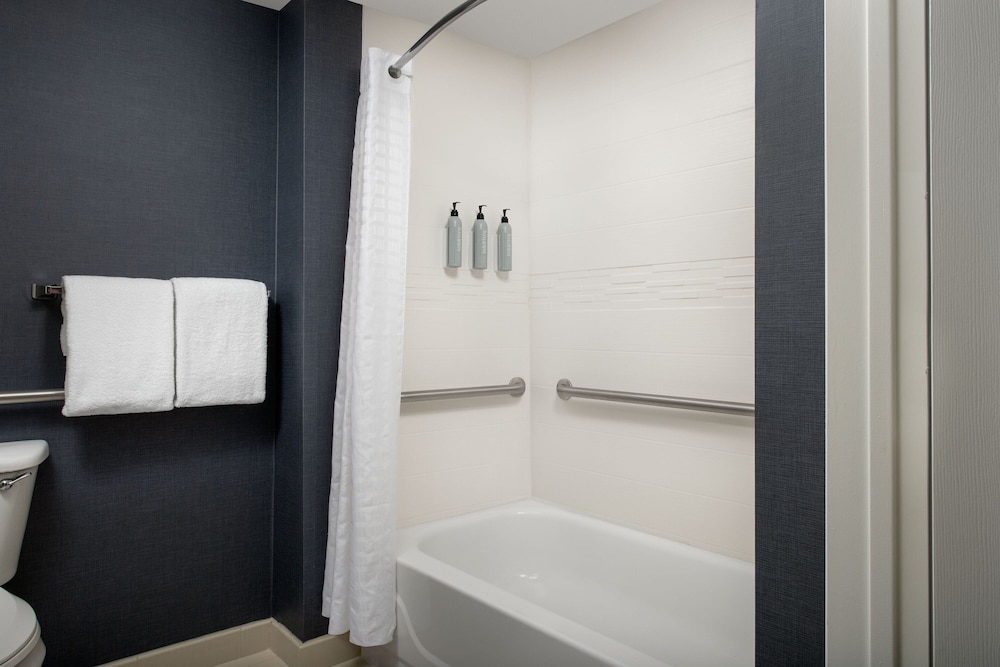 Residence Inn by Marriott Phoenix Airport - photo 23