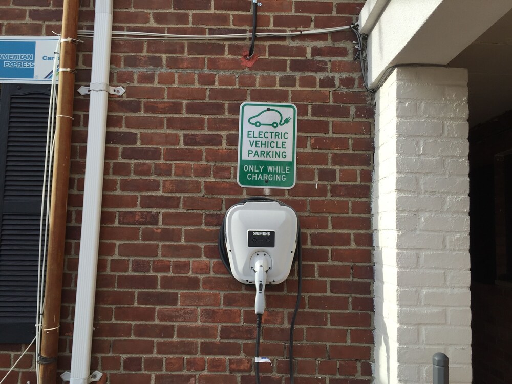 Central Motel Court Yard - photo 96