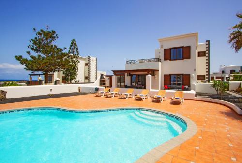 Gardone in Playa Blanca, Spain