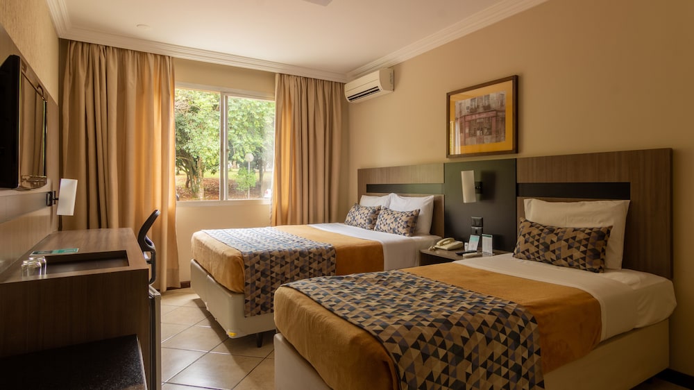 Hotel Deville Express Cascavel — Cascavel — photo 3