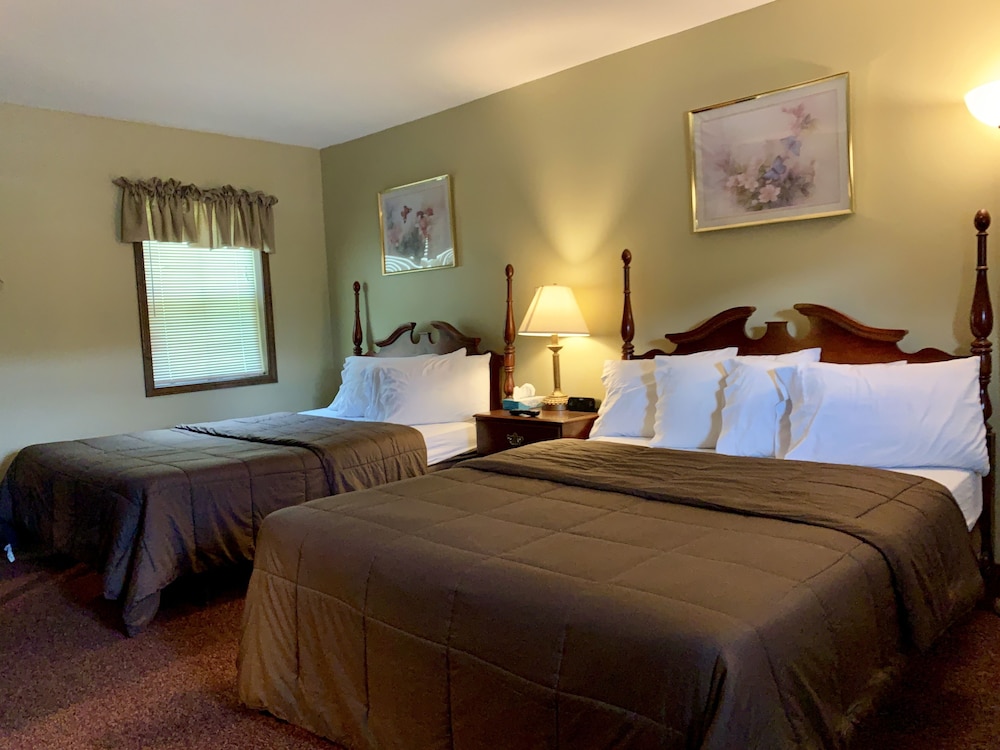 Fred's Inn - photo 25
