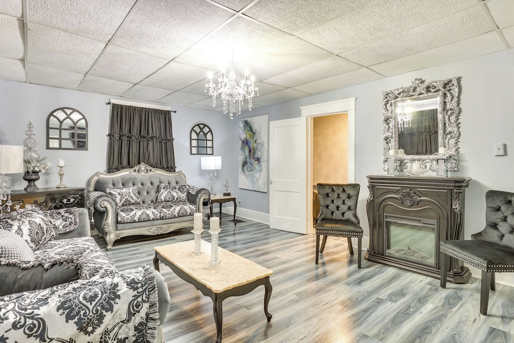 Canton Condo Near Football Hall Of Fame And Dtwn 22324634 — Canton